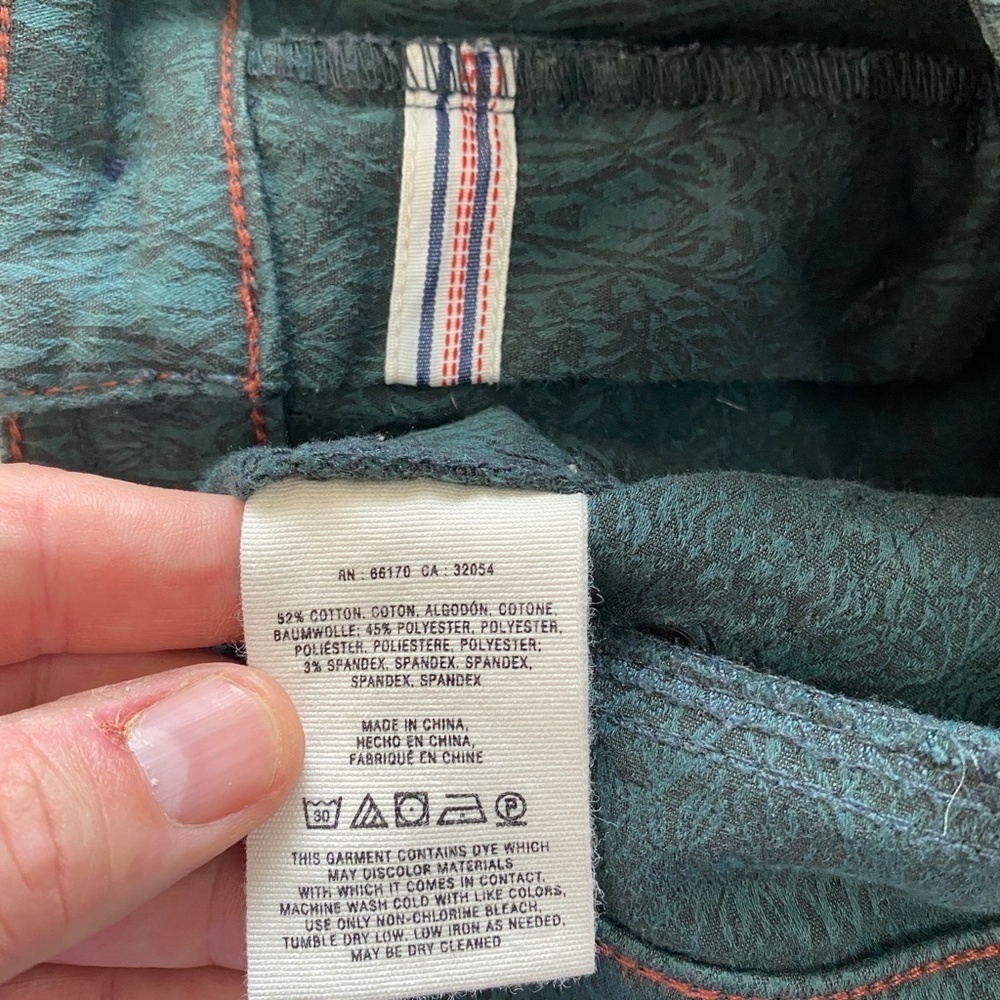 Pilcro and The Letterpress Green Forest Floral Stretch‎ Pant Size 26 Zipper Hems - Picture 8 of 14